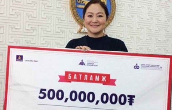 500 САЯЫН АЗТАН Ж.АЛТАНЗУЛ: ХЭДЭН ҮЕЭРЭЭ БУСДАД ГЭМ ХОРГҮЙ, ЗӨВ ЗАМ МӨРТЭЙ ЯВСНЫ ШАГНАЛ ИНГЭЖ ИРДЭГ ЮМ БАЙНА