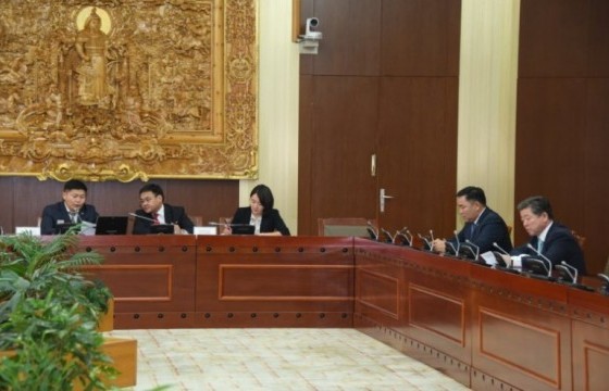 ХЗБХ: “Саарал жагсаалт”-аас гарах эрх зүйн зохицуулалт хийх хуулийн төслүүдийн анхны хэлэлцүүлгийг явууллаа