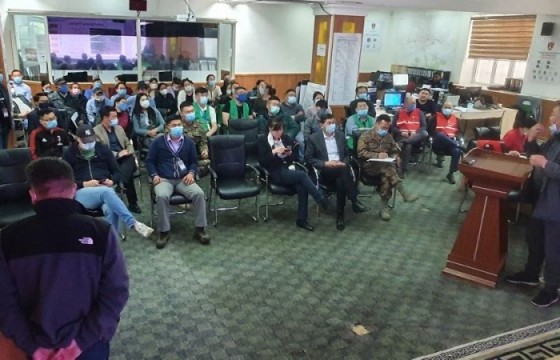 Монгол иргэдээ ОХУ-ын Наушки өртөөнөөс Сүхбаатар боомтоор дамжуулан татан авахаар бэлтгэж байна.