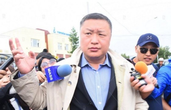 Б.Хурц нарт холбогдох шүүх хуралдаан дахин хойшиллоо. 