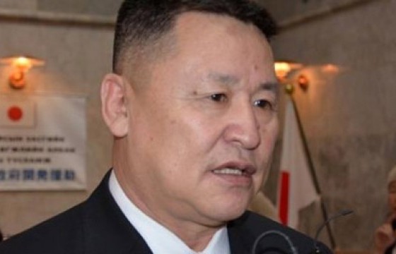 Адъшаа гишүүний авлигатай тэмцэх их үйлсэд амжилт хүсье