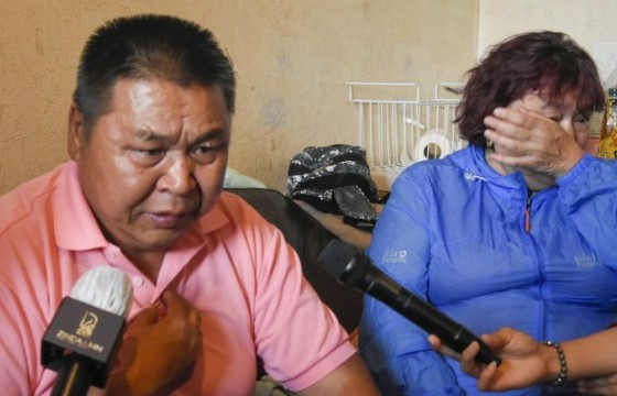 Реппер М.Алтан-Оргилын аав Х.Мөнхцогт: Миний хүү ид бүтээх насандаа амиа алдчихлаа. Би ганц хүүгийнхээ төлөө эцсээ хүртэл явна