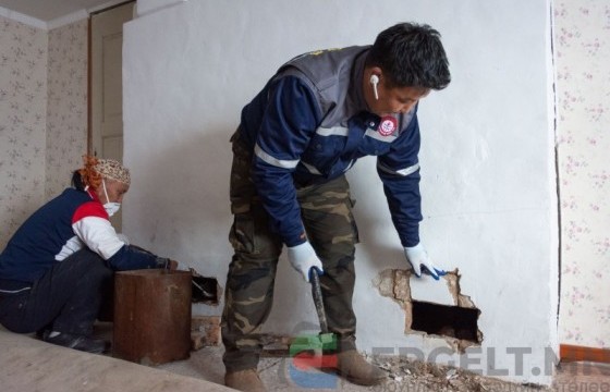 Яндан хөөлөгчийн яггүй нэг өдөр