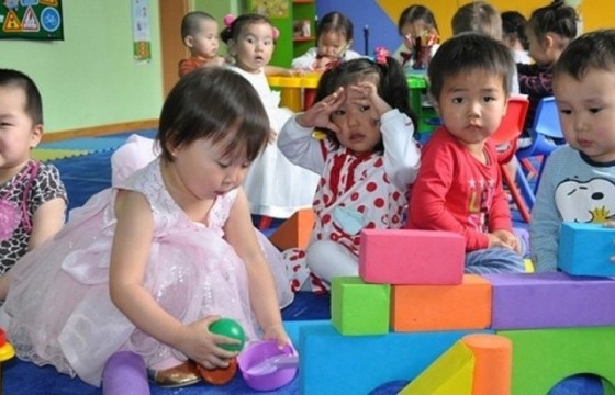 Цэцэрлэгт элсэх хоёр настай хүүхдүүдийг сугалаагаар тодрууллаа