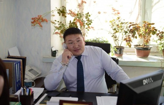 А.Идэрпүрэв: Иргэдийн Төлөөлөгчдийн Хурал аливааг иргэний нийгмийн байгууллагуудаас түрүүлж харж, ажилладаг байх учиртай