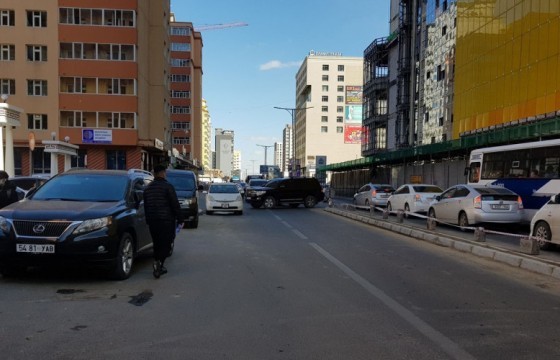 Авто замын гурван байршилд эргэх хөдөлгөөнийг хаажээ