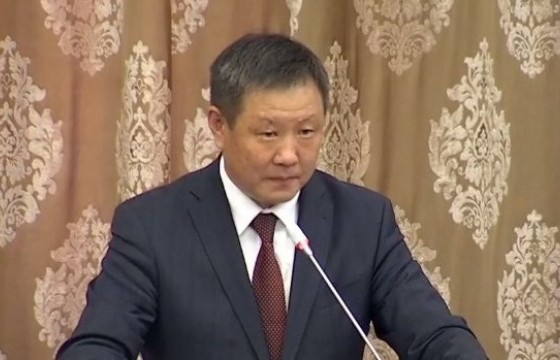 Л.Халтар: Улаанбаатарын түгжрэлийг шийдэхэд автомашиныг тэгш, сондгой дугаараар явуулах нь хамгийн амархан шийдэл