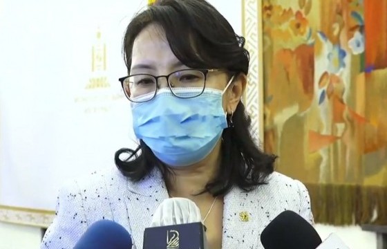 Л.Цэдэвсүрэн: Таван их, дээд сургуулийн тусгай зөвшөөрлийг цуцлах дүгнэлт ирсэн