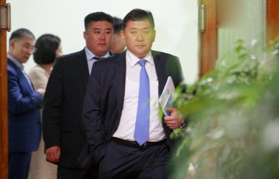 УИХ-ын дарга асан М.Энхболд удирдах зөвлөлийн хуралдаа иржээ