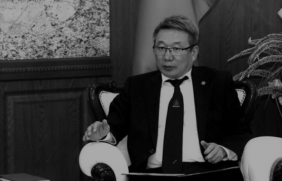 Г.Ёндон сайд минь, улсаа хөгжүүлэх гэж улайрч байхаар амьдралаа бодно уу даа