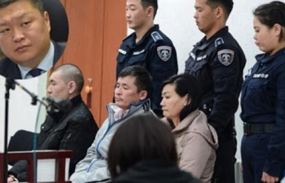 Б.Хурц нарт холбогдох хэргээр шүүх бүрэлдэхүүн зөвлөлдөж байна