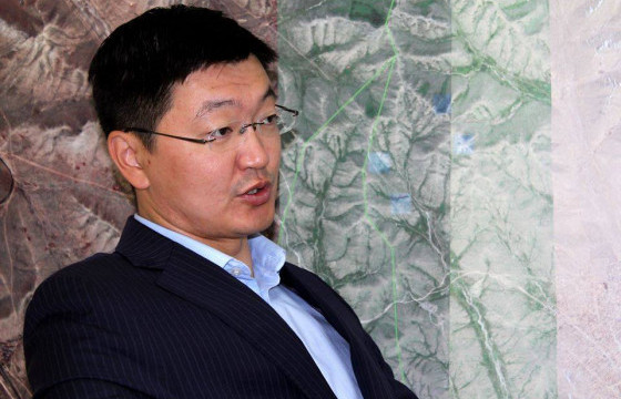 Б.Дөлгөөн: Улс төрийн эрх мэдэл, хүч илүүтэй хүмүүсийн тойрогт илүү их хөрөнгө оруулалт ногдож байна