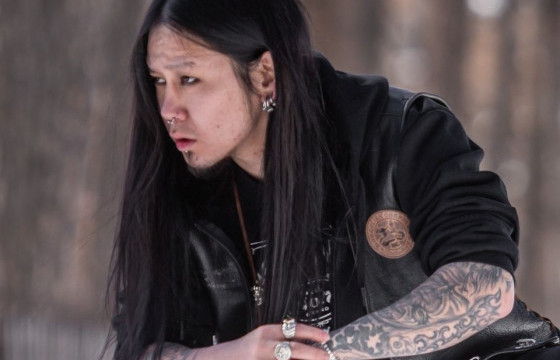 TATTOO ARTIST: И.Бадрал