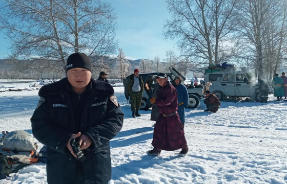 Г.Ширэндэв: Жаахан л цаг алдсан бол голд гацсан 26 хүн машинтайгаа живэх байсан 