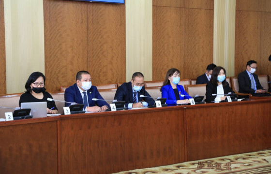 Хүний эрхийн Үндэсний Комиссын гишүүнд нэр дэвшигчдийг танилцууллаа