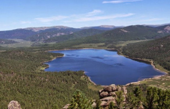 Хагийн хар нуур руу тээврийн хэрэгсэл зорчуулахгүй байх тушаал гаргажээ