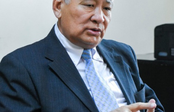 УИХ-ын дарга асан С.ТӨМӨР-ОЧИР:Бид иргэд тэтгэмж аваад ядуурлаас бага ч болтугай гарна гэж тооцоолсон ч эсрэгээрээ ядуу гэж бүртгүүлэх сонирхолтой хүн маш олон болсон