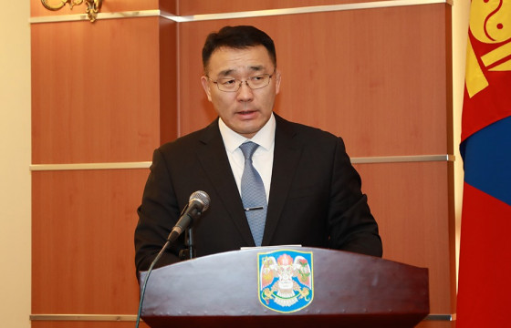 Д.Сумъяабазар: Түгжрэлийг шийдвэрлэхэд Зэвсэгт хүчинтэй хамтарч ажиллана