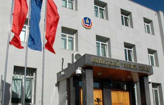 Нийтийн албанд томилогдох 137 хүний урьдчилсан мэдүүлгийг хянан шийдвэрлэв