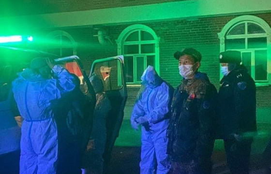 Ачааны автобусанд 10 хүн тээвэрлэж, Ховд аймагт очжээ