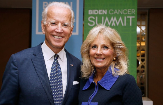 АНУ-ын шинэ тэргүүн хатагтай 69 настай