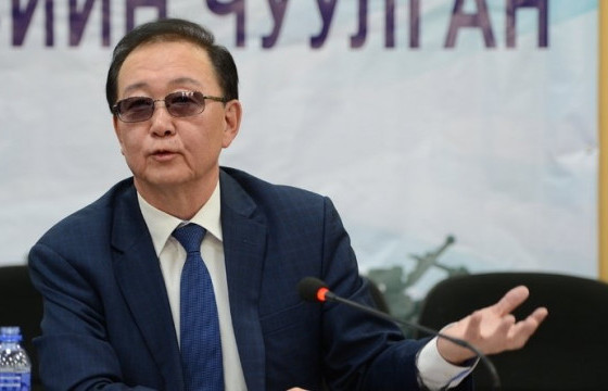 “Эрдэнэт” үйлдвэрийн Ерөнхий захирал Х.Бадамсүрэнгийн хэргийг ингээд өнгөрөөх үү