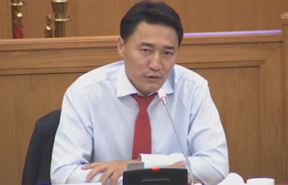 УИХ-ын гишүүн Г.Дамдиннямыг цагдаа зогсоож шалгасанд гомдол мэдүүлэв