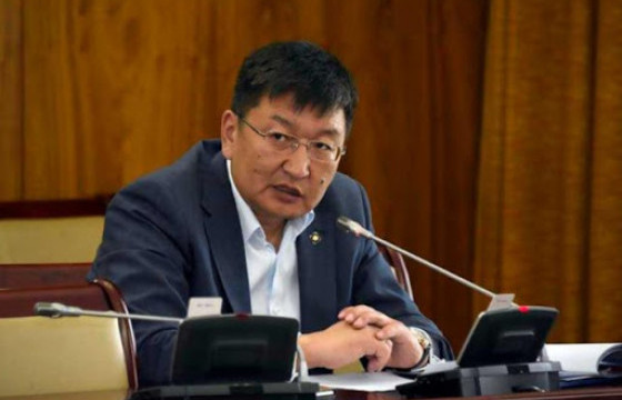 Я.Содбаатар: УИХ-ын гишүүдийн туслахтай ойрын хавьтлын хүмүүс байгаа шүү