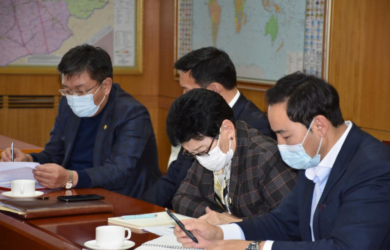 Я.Содбаатар: Аймгуудын Засаг дарга нарын нөөц хөрөнгө хомс байна