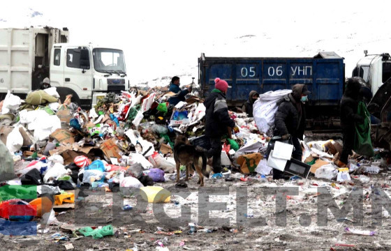 Хоногийн хоолоо олох тэмцэл буюу УОК-ын харалган шийдвэр
