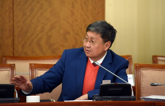 Ч.Хүрэлбаатар: Гаалийн албан татвараас чөлөөлөх бараа бүтээгдэхүүний үнэ хэдэн төгрөгөөр буурах нь тодорхойгүй байна