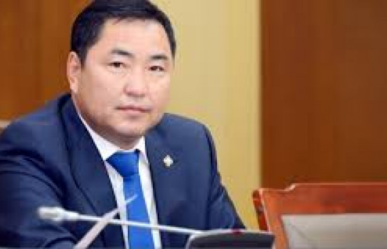 Б.Пүрэвдорж: Өвөлжилт хүндэрсэн аймгуудын малыг худалдаж авах шаардлагатай байна