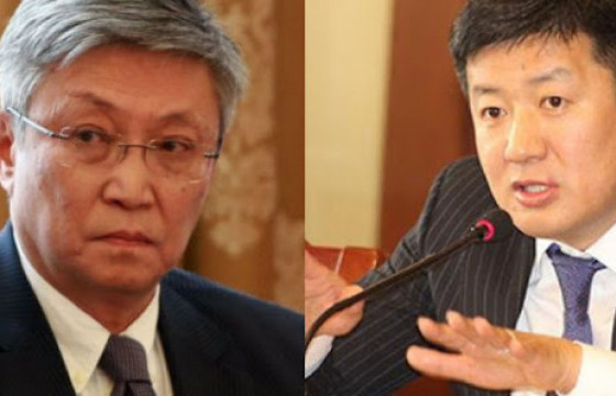 С.Баярын хэргийг хойшлуулж, С.Баярцогтыг шүүж байна