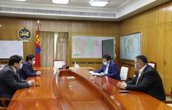 Ардчилсан намын бүлэг Шадар сайдад зөвлөмж хүргүүлэв