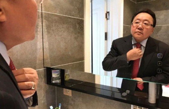 Ерөнхийлөгч асан Ц.Элбэгдоржийн “АЙДАС”