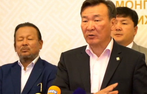 С.Ганбаатар: Иргэдийг вакцинжуулахад 