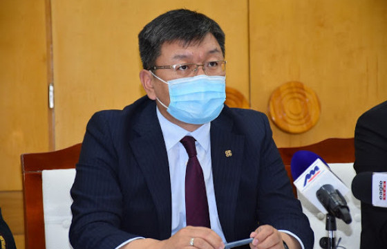 Хоёрдугаар сарын 1-нээс халдваргүй аймгуудад ЕБС-ийн танхимын хичээлийг нээхээр ярьж байна гэв