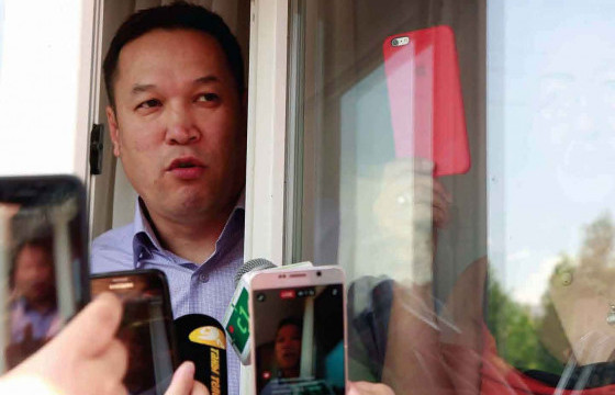 Улсын баатар болно гэж байсан Г.Доржзодов “ухсан нүхэндээ” өөрөө унав уу