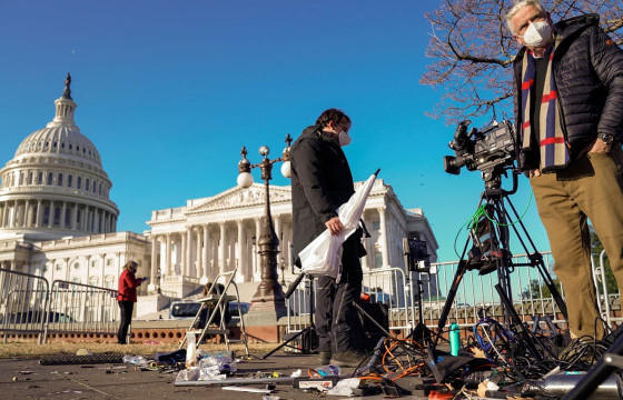 АНУ-ын Ерөнхийлөгчийн тангараг өргөх ёслолын үеэр сэтгүүлчид сум нэвтэрдэггүй хантаазтай ажиллана