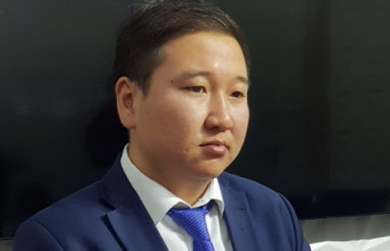 С.Эрдэнийн хүү Э.ОДБАЯР: Ерөнхийлөгч Х.Баттулгыг огцруулахаар ҮХЦ-д хандаж байна