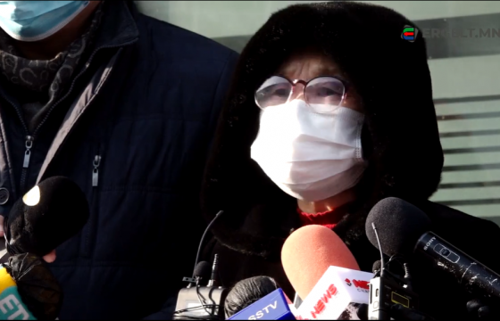 Г.БААСАН: Засгийн газар огцорч, УИХ барьцаалагдлаа