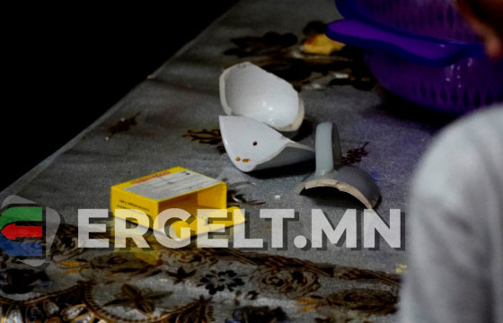 ШӨНИЙН СУРВАЛЖИЛГА: Архи уусан эхнэр нь нөхөртөө агсамнаж, шагийн наймаа “цэцэглэж”, эрүүлжүүлэх байр хүнээр дүүрчээ