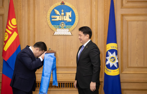 Л.Оюун-Эрдэнийн Засгийн газарт ажиллах САЙД НАРЫН НЭРС тодорч эхэллээ