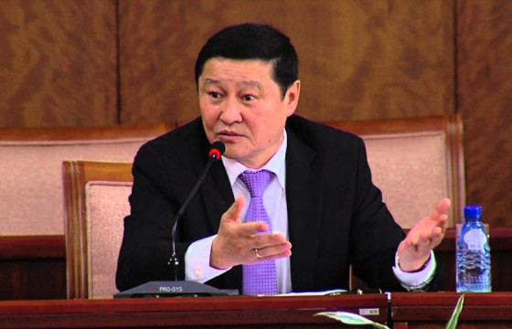 Н.АЛТАНХУЯГ: Оффшороос мөнгө оруулж ирэх ажлыг Ч.Хүрэлбаатар зогсоож байгаа