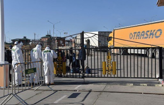 Боршоо боомтоор бараа оруулсан гэх асуудалд Увс аймгийн Засаг дарга уучлалт гуйв