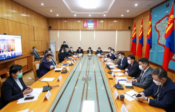 УОК: Цэцэрлэг, ерөнхий боловсролын сургуулиуд гуравдугаар сар гартал теле болон цахимаар хичээллэнэ