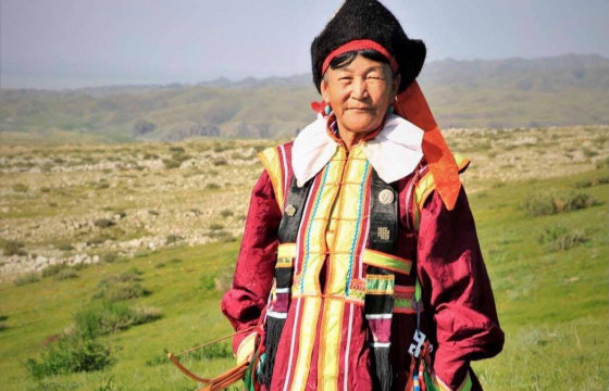 Соёлын биет бус өвийн шилдэг өвлөн уламжлагчаар шалгарсан Ж.ХУМБААД 30 САЯ ТӨГРӨГ олгохоор болжээ