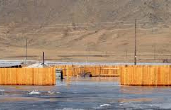 Ховд аймагт айлын гэр, хашаа шар усны үерт автжээ