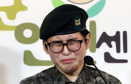 БНСУ-ын анхны трансжендер цэрэг амиа алджээ