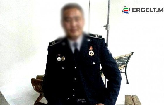 Иргэн А: Салсан нөхөр минь намайг гавлаж байгаад зоддог байсан. Цагдаа нь цагдаагаа өмөөрч байгаад гомдолтой байна